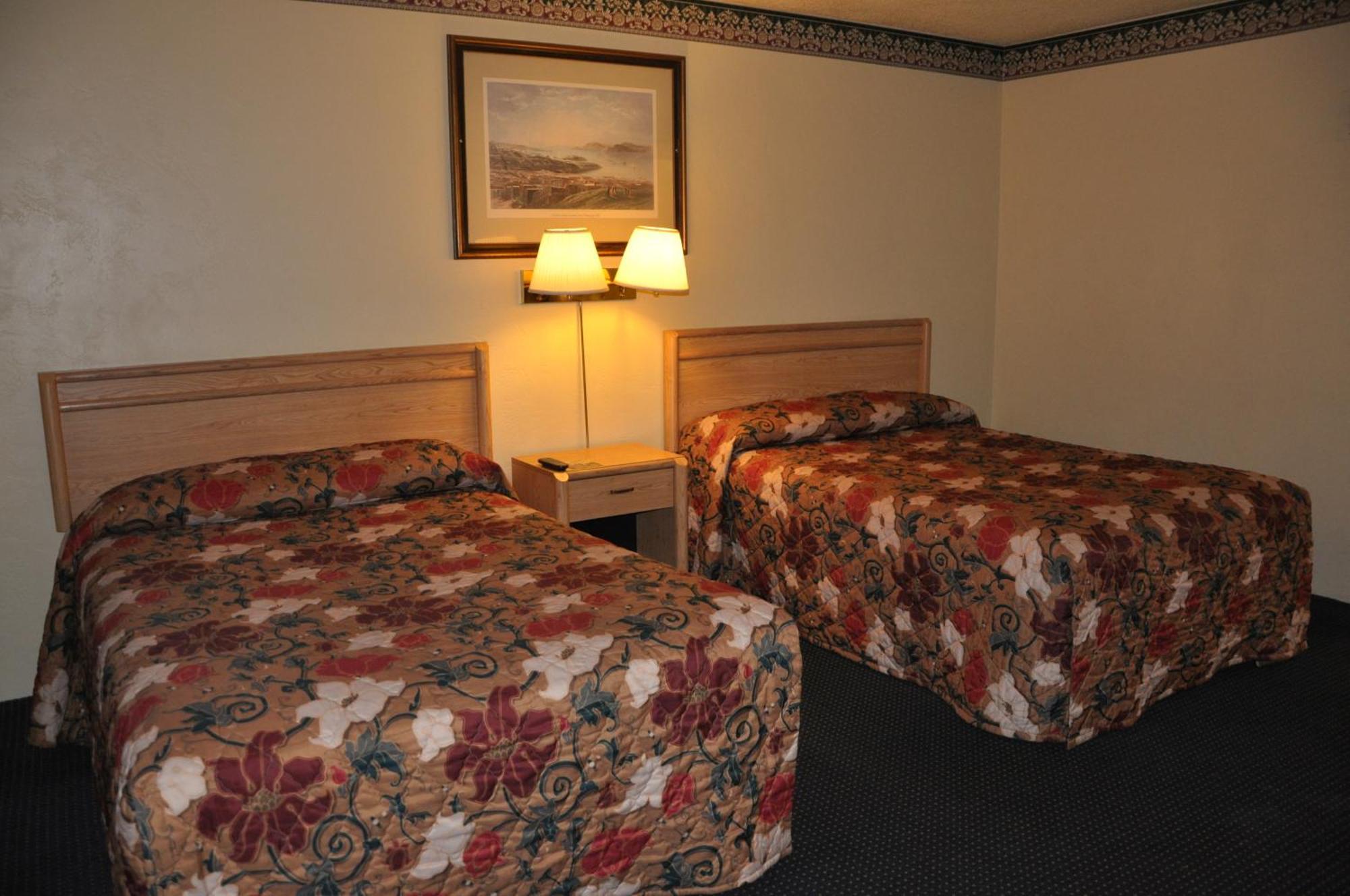 Travelers Inn Manteca Oda fotoğraf